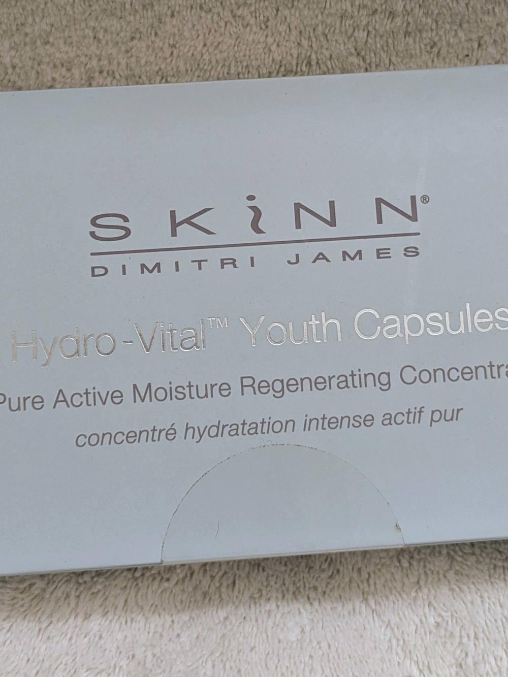 SKINN Hydro-Vital Youth Capsules - Light Blue ** NIB SEALED**